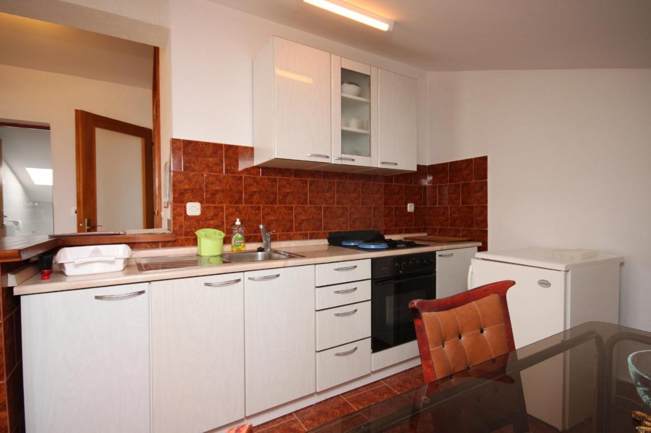 Apartments And Rooms With Parking Space Gradac, Makarska - 6819 غراداك المظهر الخارجي الصورة