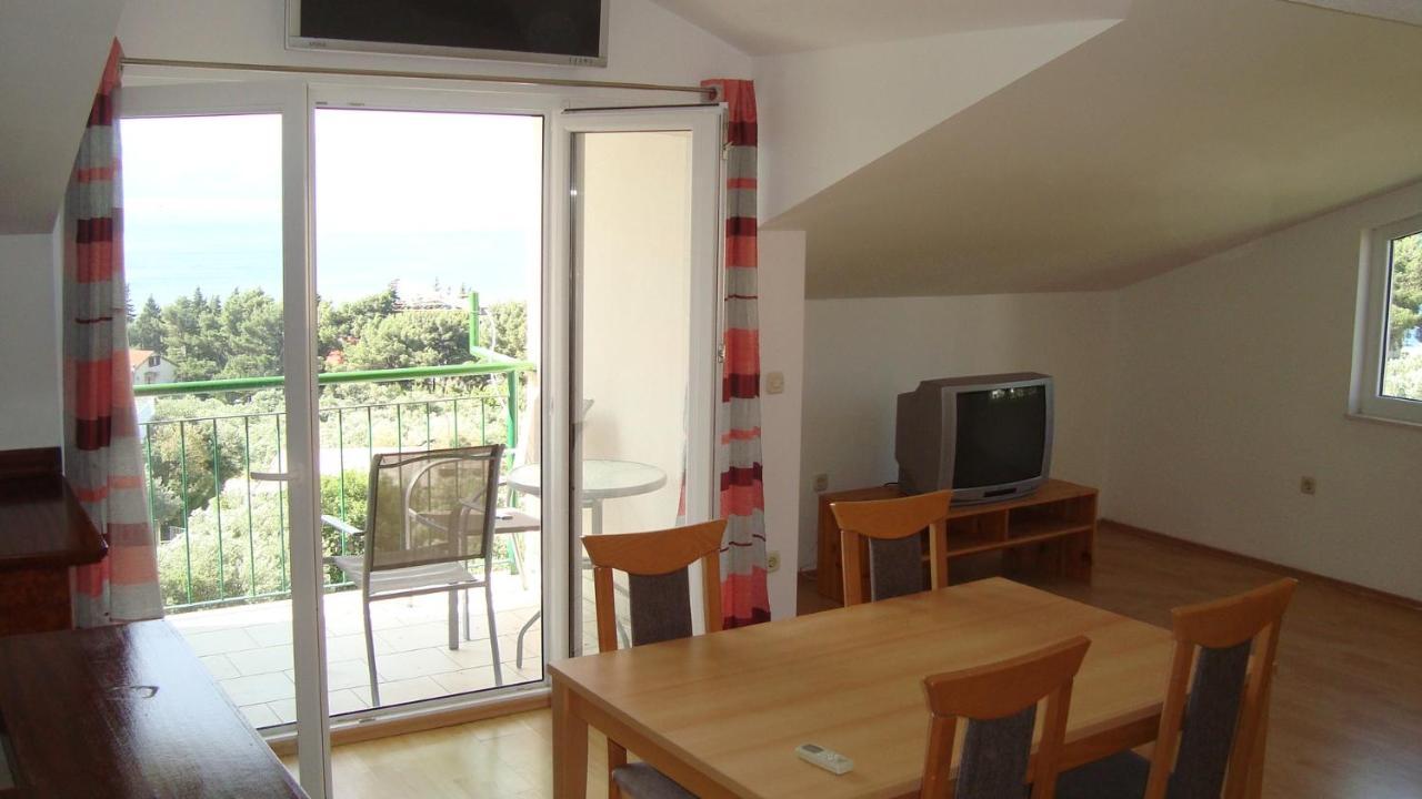 Apartments And Rooms With Parking Space Gradac, Makarska - 6819 غراداك المظهر الخارجي الصورة
