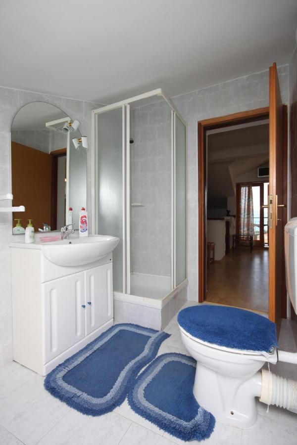 Apartments And Rooms With Parking Space Gradac, Makarska - 6819 غراداك المظهر الخارجي الصورة