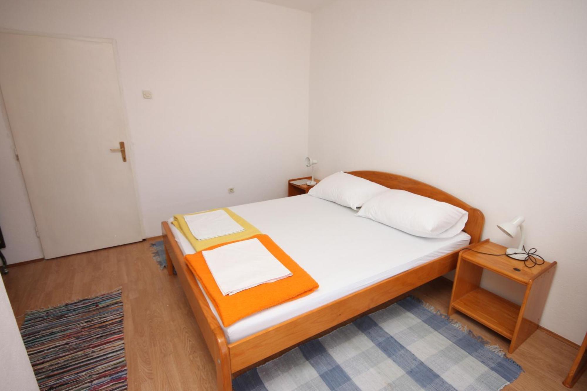 Apartments And Rooms With Parking Space Gradac, Makarska - 6819 غراداك الغرفة الصورة